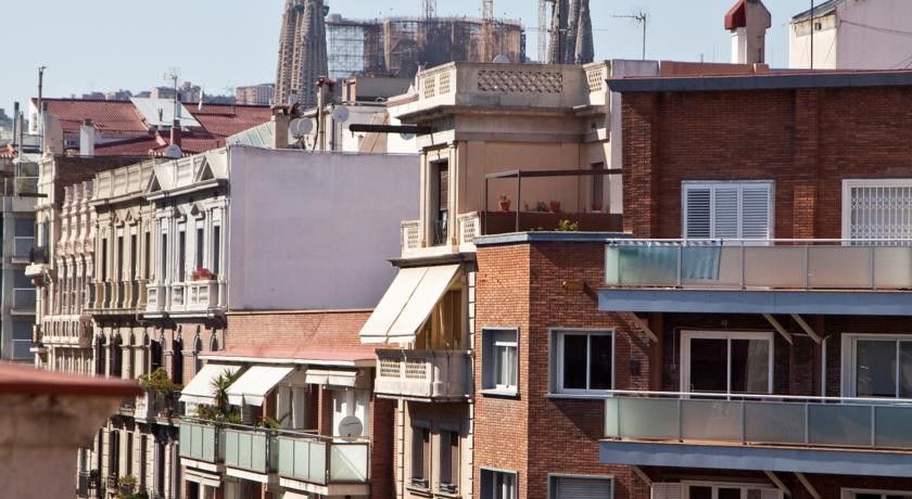 バルセロナAインb サグラダ ファミリアアパートメント エクステリア 写真